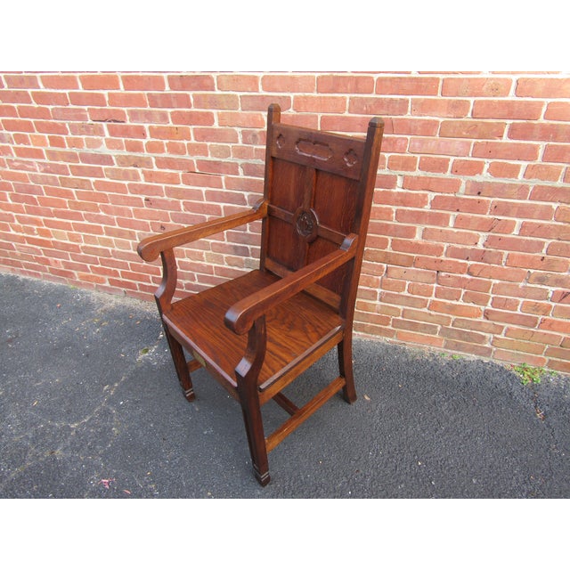 Brown Antique Oak English Gothic Thrown Chair 1880s For Sale - Image 8 of 9