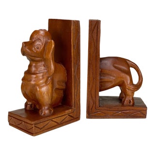 Vintage Traditional Carved Dachshund Dog Library Bookends - a Pair For Sale