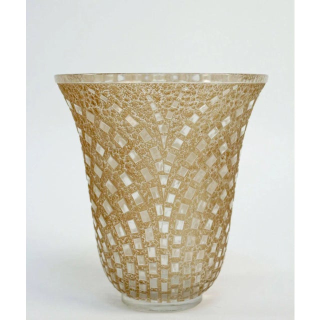 René Lalique Checkers Vase by René Lalique For Sale - Image 4 of 6