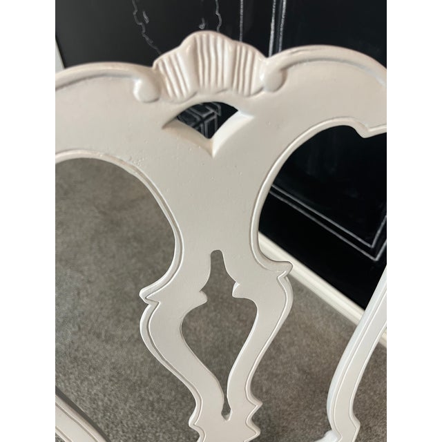 White Rare Mid Century Patio Attributed to Arthur Court Rare Lily Aluminum Table and Chairs For Sale - Image 8 of 15