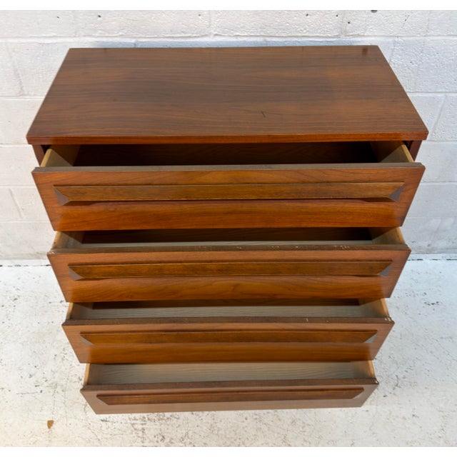 Vintage MCM Four Drawer Walnut Highboy Dresser For Sale - Image 13 of 16