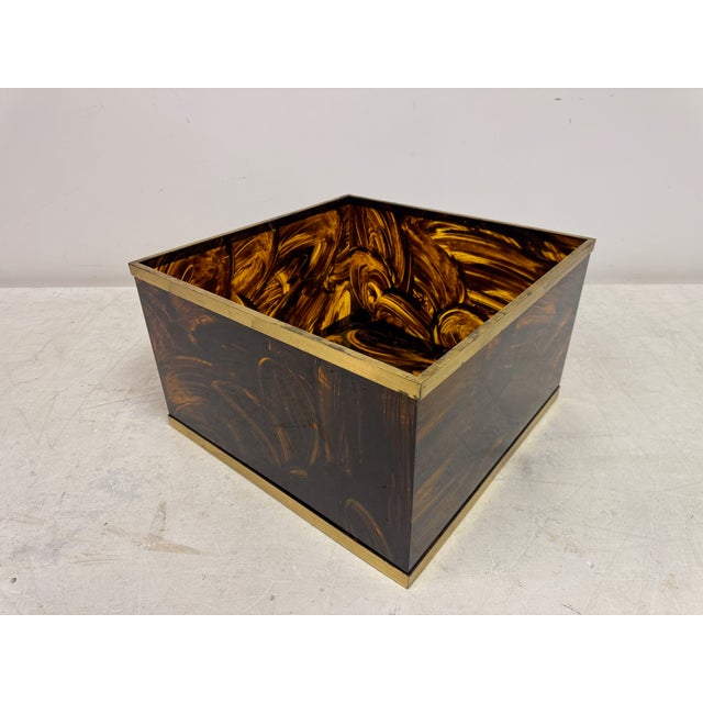 Large Tortoiseshell Effect Acrylic Glass Planter, 1970s For Sale - Image 9 of 11