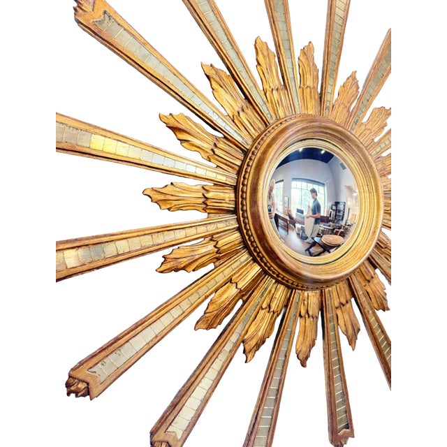 Italian Gilt Sunburst or Starburst Convex Mirror (Diameter 35) For Sale - Image 4 of 6