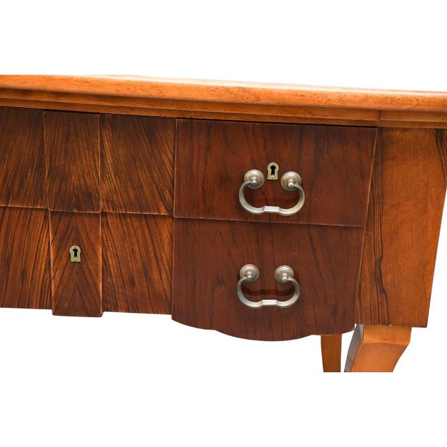 1900-1909 Biedermeier Mahogany 3 Drawer Side Table With Gallery For Sale - Image 4 of 7