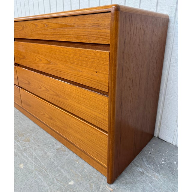 Mid-Century Modern Vintage Danish Modern Teak 10-Drawer Dresser For Sale - Image 3 of 10