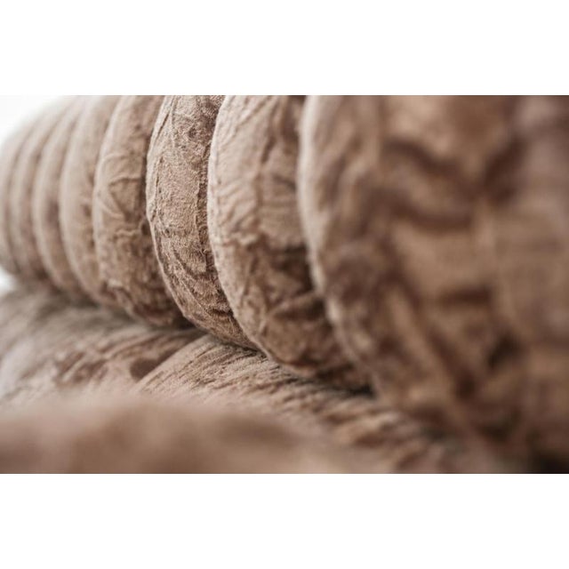 Italian Sculptural Sofa, 1970s For Sale - Image 9 of 10