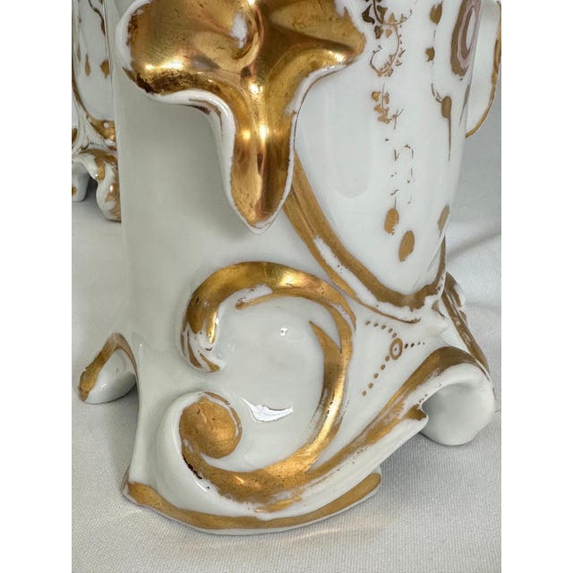 Vieux Paris Porcelain Bridal Vases – 12.25" Tall, Late 1800s French Mantel Wedding Vases For Sale - Image 10 of 16