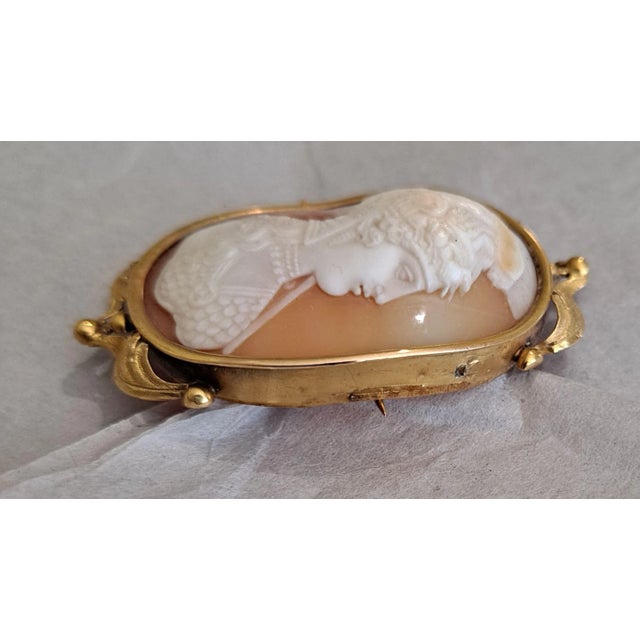 Traditional 19th Century Hand-Carved Soldier Cameo For Sale - Image 3 of 6