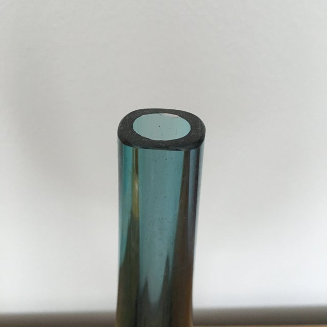 Mid-Century Modern Murano Sommerso Vase For Sale - Image 3 of 7