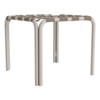 Brown Jordan Kantan Aluminum Stacking Stool/Occasional Table, Suncloth Lace, Dove frame with Mica fabric For Sale