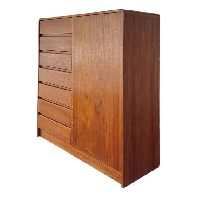 Danish Mid Century Modern Gentlemen's Chest | Lock + Key by Arne Wahl Iversen For Sale
