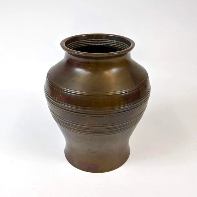Mid 19th Century Meiji Period Japanese Bronze Ichiban Planter For Sale - Image 4 of 11