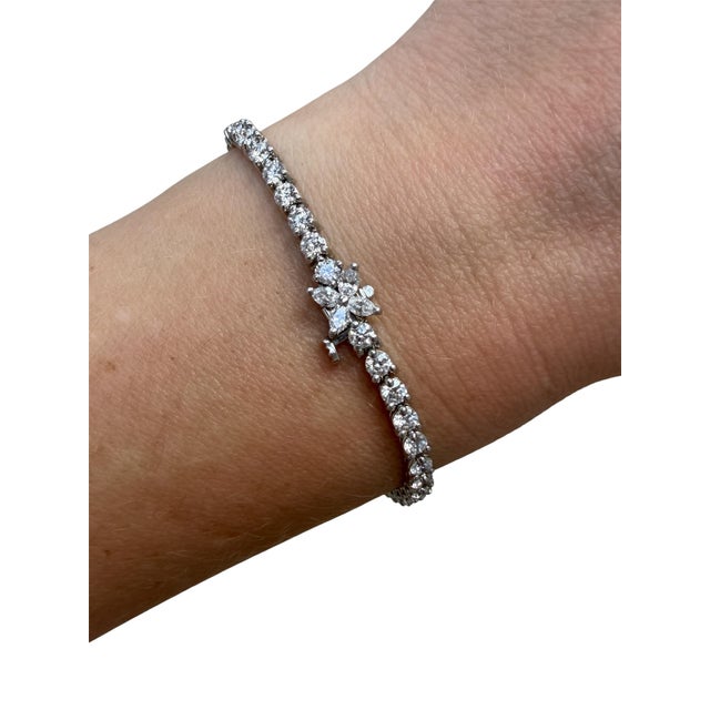 Tiffany and Co. Tiffany & Co., Victoria 4.73 Carat Diamond and Platinum Bracelet For Sale - Image 4 of 5