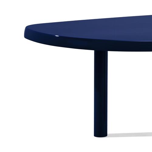 Forme libre table in night blue color designed by Charlotte Perriand in 1959. Relaunched by Cassina in 2011. Manufactured...