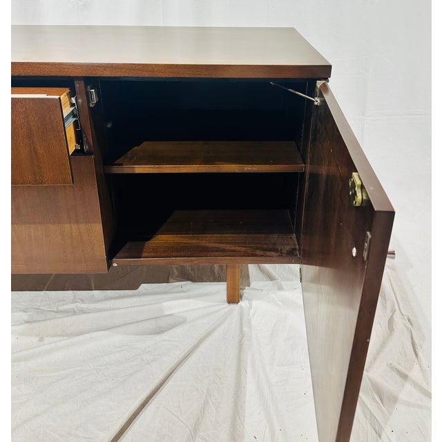 Mid-Century Modern Walnut Credenza / Sideboard With Chrome Hardware For Sale - Image 4 of 5