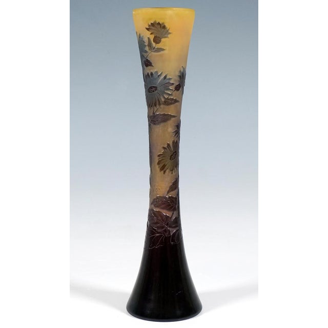 Art Nouveau Cameo Vase by Emile Galle, France, 1910 For Sale - Image 4 of 8