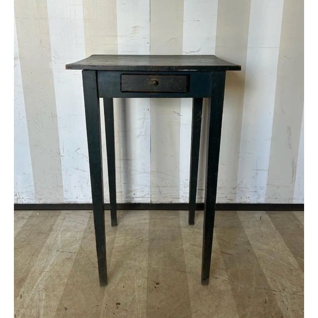English Unusually tall(32.25") Early 19th Century Southern Table in Original Blue Paint For Sale - Image 3 of 7