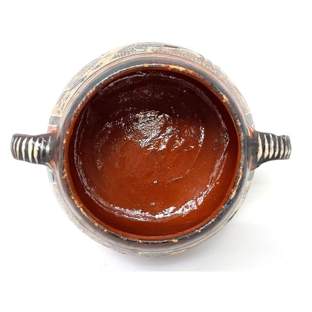 Ebony Vintage Tlaquepaque 'Petatillo Noche-Style' Plate & 2-Handle Pot From Jalisco For Sale - Image 8 of 13