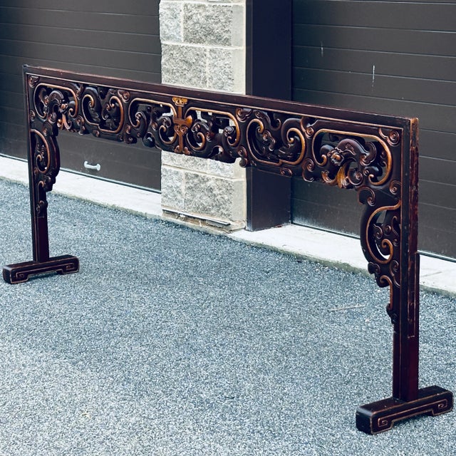 Early 20th Century Antique Asian Carved King Size Headboard With Dragons and Openwork For Sale - Image 5 of 12