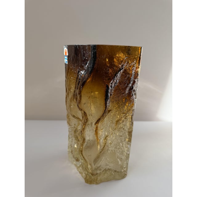 Amber Kallio Brutalist Art Glass Vase by Kaj Blomqvist for Kumela, Finland, 1970s For Sale - Image 4 of 17