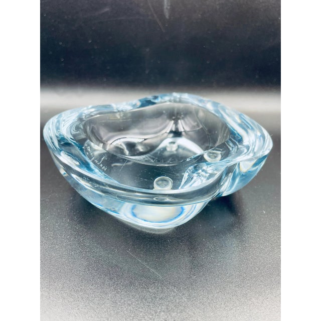 Strombergshyttan Mid 20th Century Modernist Stromberg "Blue Ice" Art Glass Dish Signed & Numbered For Sale - Image 4 of 13