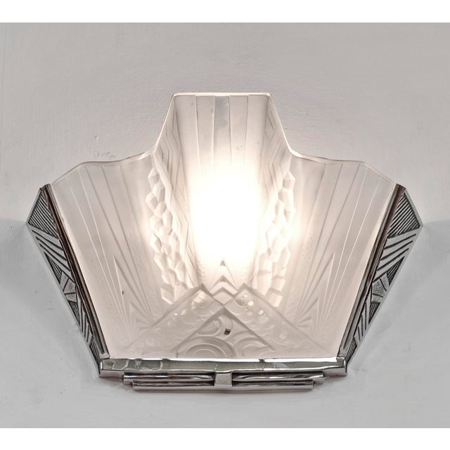 1930s A Pair French Art Deco Wall Sconces by Hettier Et Vincent & Muller Freres 1930 France - 3 Pairs Available For Sale - Image 5 of 12