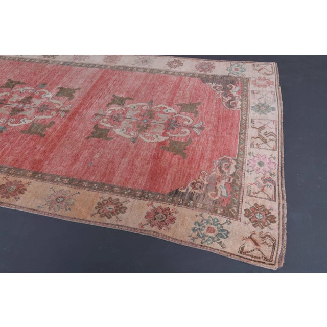 Textile Vintage Turkish Oushak Handmade Pink Cotton Wool Runner Rug For Sale - Image 7 of 12