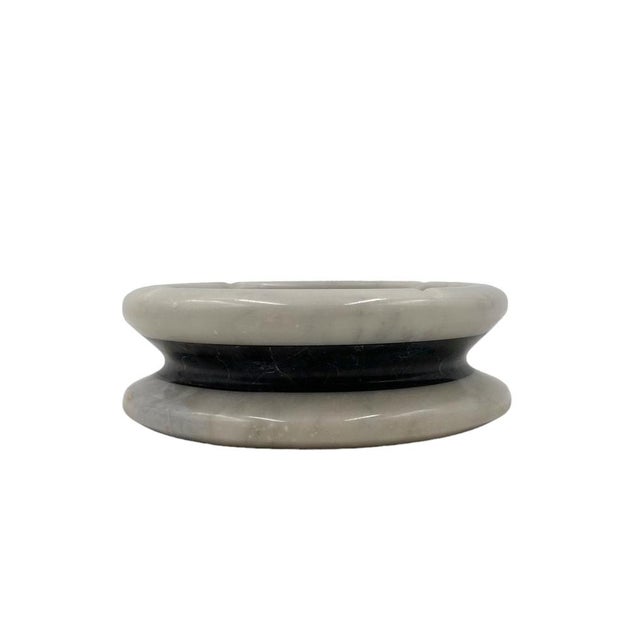 Mid-Century Modern Black and White Marble Inlays Ashtray, 1970s For Sale - Image 3 of 18