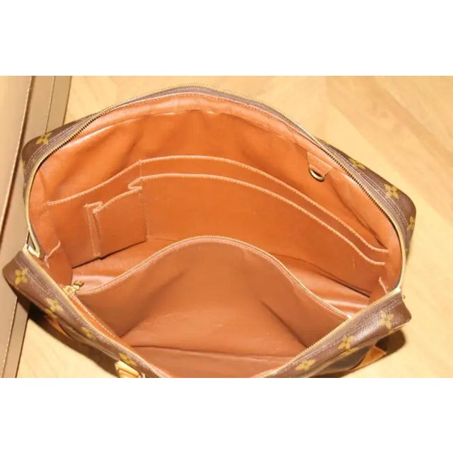 Modern Louis Vuitton Monogram Briefcase Business Bag, Unkns For Sale - Image 3 of 18