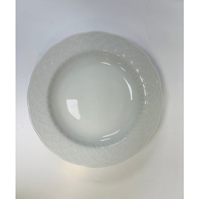 Rustic European 1990s Bernadaud 'Vannerie' Large Rim Soup Bowls (No Trim) - Set of 5 For Sale - Image 3 of 8