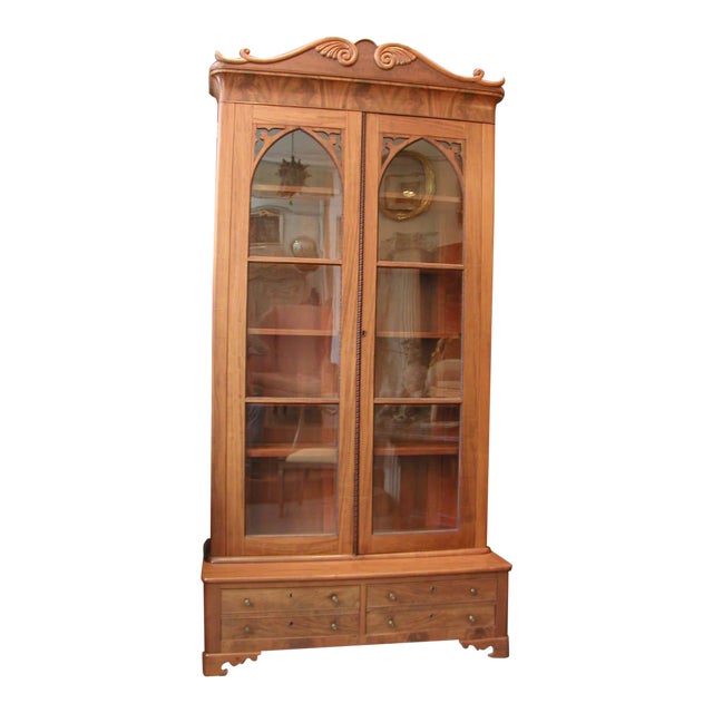 19th Century American Classical Mahogany Bookcase/Display For Sale