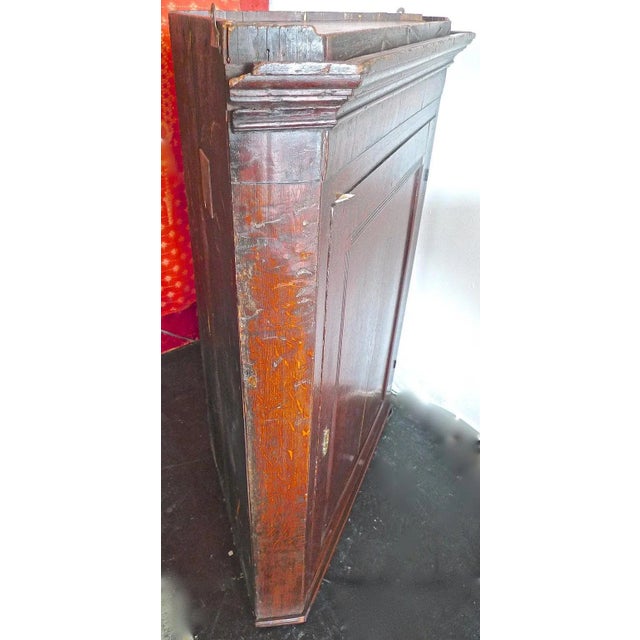 Brown English 18th Century Oak Corner Wall Cabinet With Small Inlay and Two Shelves For Sale - Image 8 of 13