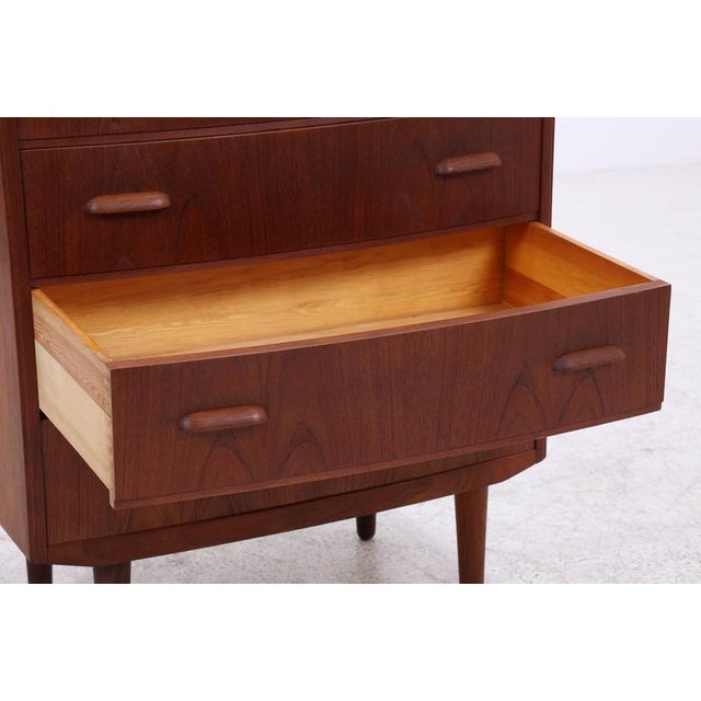 Brown Mid-Century Teak Chest of 6 Drawers For Sale - Image 8 of 13