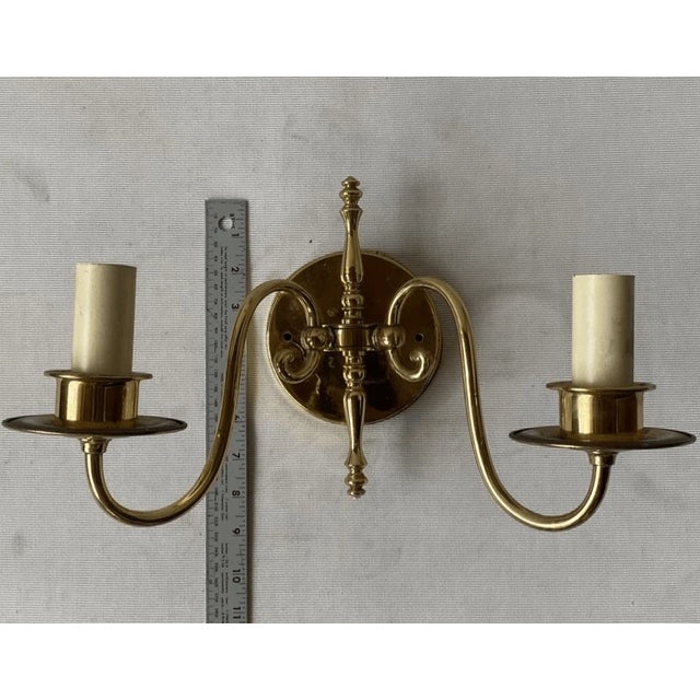 Vintage Neoclassical Union Made Colonial Style Brass 2 Light Wall Sconce For Sale In Pittsburgh - Image 6 of 6