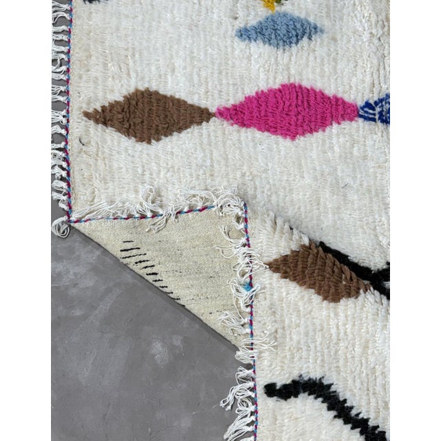 2020s Moroccan Azilal Wool Rug - 9.8 X 6.5 Ft For Sale - Image 5 of 8