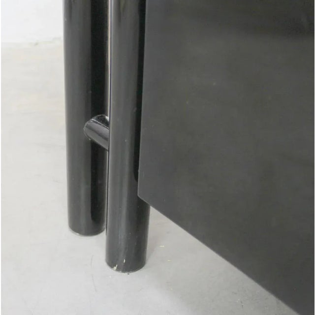 1980s Hollywood Regency Lacquered Cabinet in Black, 1980s For Sale - Image 5 of 11