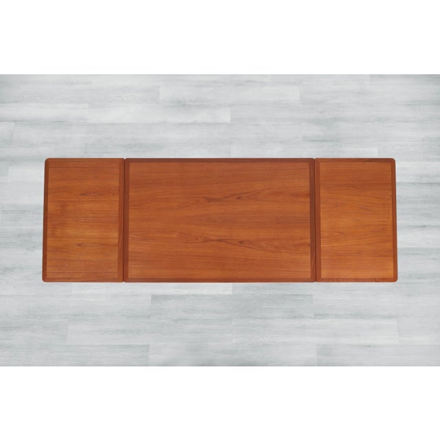 Danish Modern at-304 Dining Table by Hans J. Wegner in Teak and Oak For Sale - Image 13 of 13