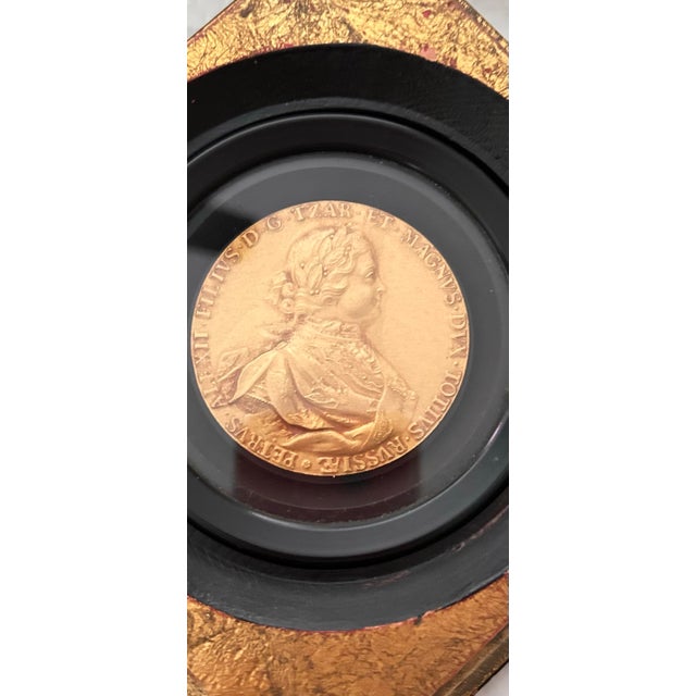 Early 19th Century 4-Pc European Classical Medallion Wall Art Set For Sale - Image 5 of 7