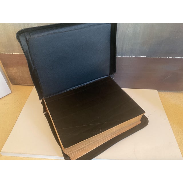 Black Vintage Holy Bible — 1959 Edition (Gilt Edges, Classic Binding) For Sale - Image 8 of 17
