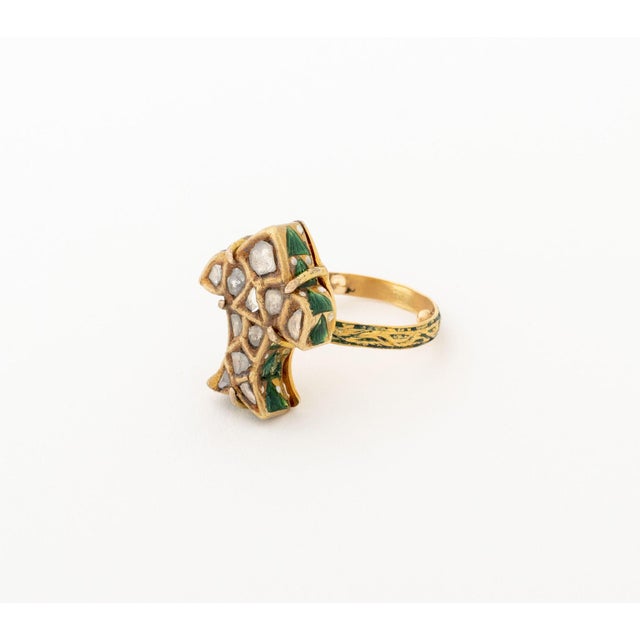 19th Century Bird Form Yellow Gold, Enamel, and Diamond Ring For Sale - Image 5 of 9