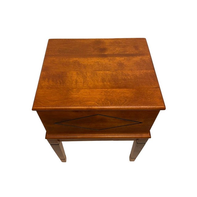 Ethan Allen Solid Wood Lift Top Side Accent Table Inlaid Diamond Pattern (ST). Made in the USA. Excellent overall preowned...