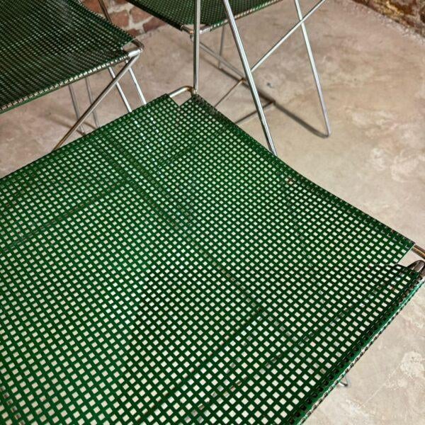 X-Line Chairs by Niels Jørgen Haugesen for Magis, 1977, Set of 4 For Sale - Image 3 of 5