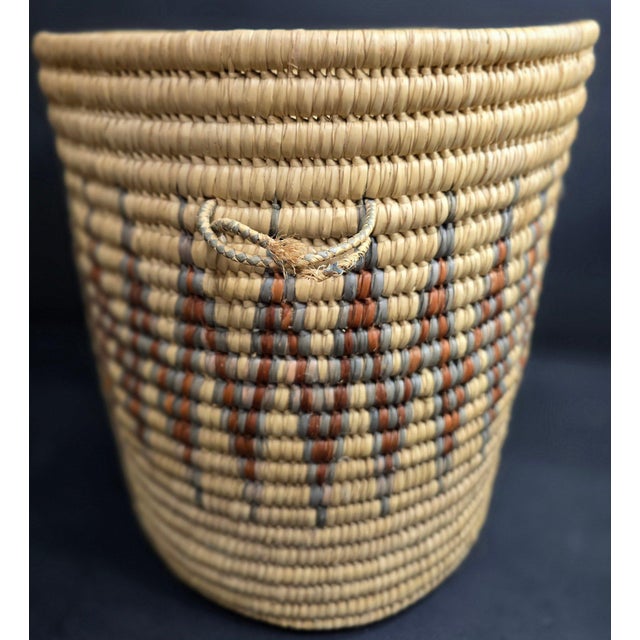 Late 20th Century Large Hand Woven African Coil Basket With Earth Tone Geometric Pattern For Sale In Portland, ME - Image 6 of 9