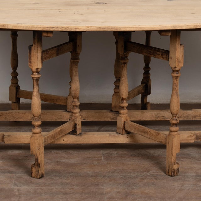 20th Century Bleached Oak English Wake Table Dropleaf Dining Table Console For Sale - Image 11 of 14