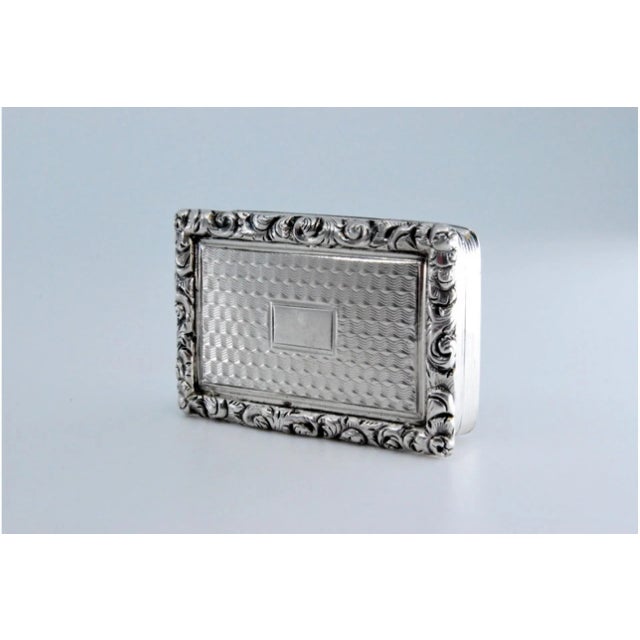 Silver George IV Silver and Gold Vinaigrette Box with Friezes and Reliefs For Sale - Image 8 of 10