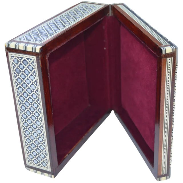 Vintage Moorish Mother-Of-Pearl Inlaid Box For Sale - Image 10 of 11