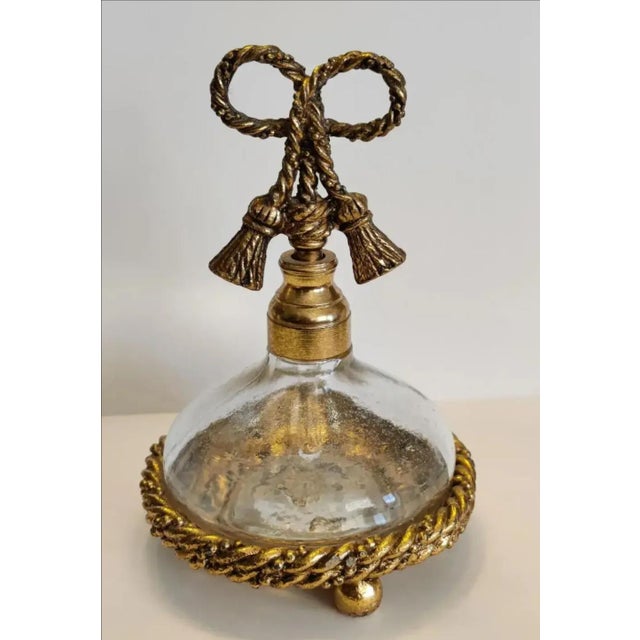 Vintage Hollywood Regency Ormolu Rope Tassel Perfume Bottle For Sale In Atlanta - Image 6 of 12