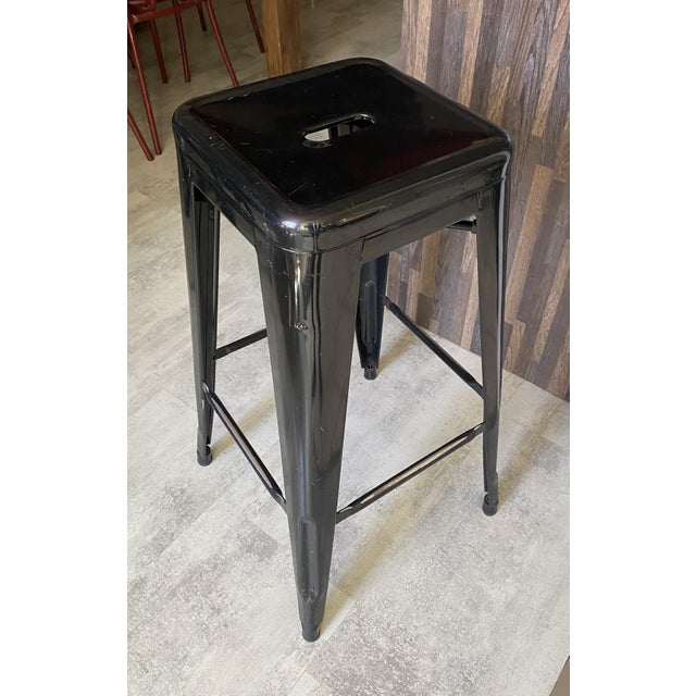 Tolix Vintage Industrial H75 Stackable Bar Stool in Black by Xavier Pauchard for Tolix, 1950s For Sale - Image 4 of 18