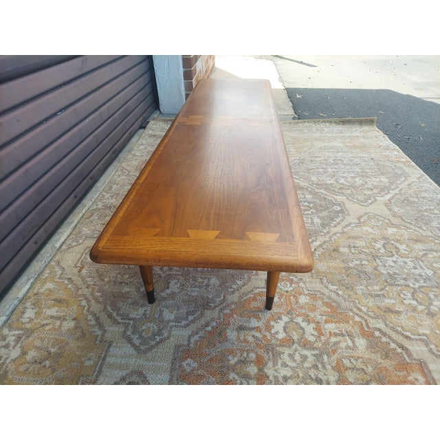 Lane Acclaim Mid 20th Century Extra Long Walnut Dovetail Coffee Table For Sale - Image 10 of 13
