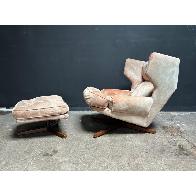 1960s Edward Wormley for Dunbar Lounge Chair and Ottoman model 6142 For Sale - Image 5 of 12